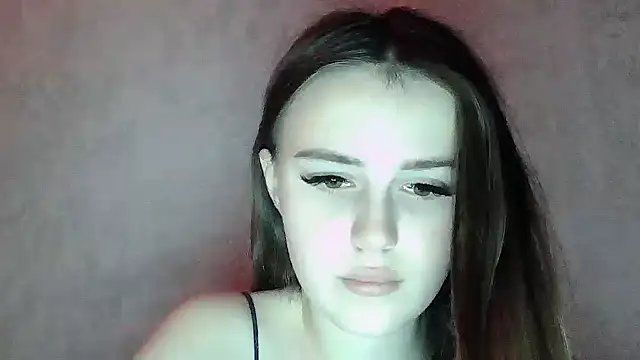 SweetLoraa online show from March 2026 08:26:01 PM