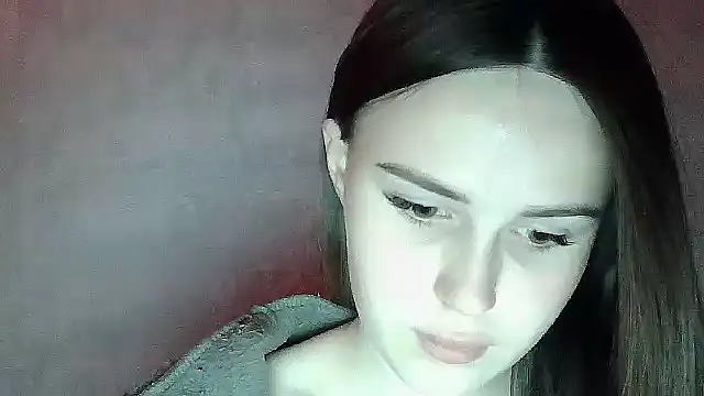 Snapshot of SweetLoraa chatting on April 2026 05:19:02 PM SweetLoraa online show from April 2026 05:19:02 PM