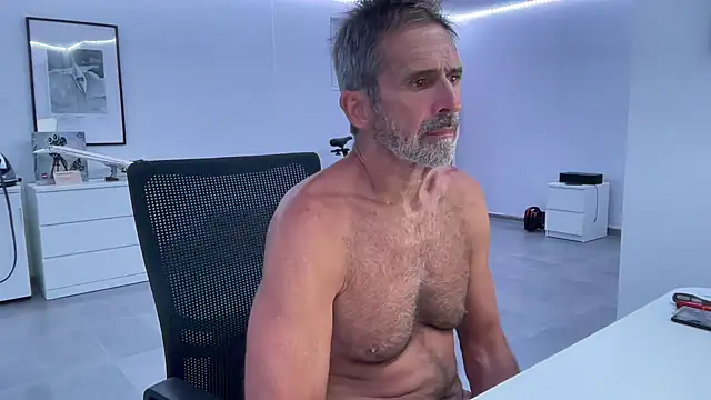 Snapshot of cumwithbrad chatting on September 2025 02:29:02 PM cumwithbrad online show from September 2025 02:29:02 PM