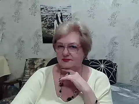Snapshot of Renata62011 chatting on April 2026 07:07:02 PM Renata62011 online show from April 2026 07:07:02 PM