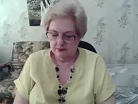 Snapshot of Renata62011 chatting on May 2026 11:28:01 AM Renata62011 online show from May 2026 11:28:01 AM