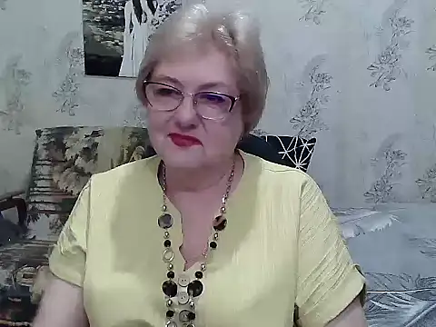 Snapshot of Renata62011 chatting on May 2026 05:45:02 AM Renata62011 online show from May 2026 05:45:02 AM