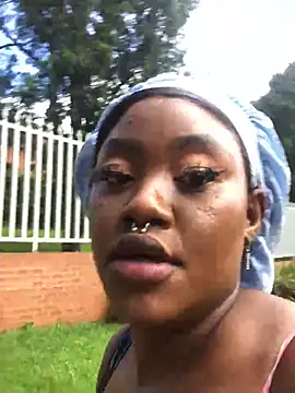 Snapshot of nanababe1 chatting on February 2025 01:33:02 PM nanababe1 online show from February 2025 01:33:02 PM