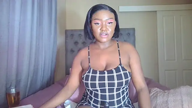 Snapshot of nanababe1 chatting on March 2025 12:06:02 PM nanababe1 online show from March 2025 12:06:02 PM