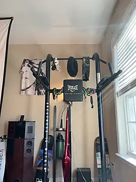 KeYBuMp323 online show from January 2026 04:00:01 PM