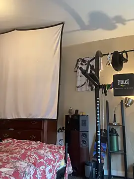 KeYBuMp323 online show from February 2026 05:20:02 PM