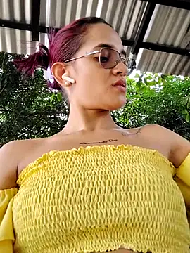 cris dulce online show from May 2026 06:34:02 PM