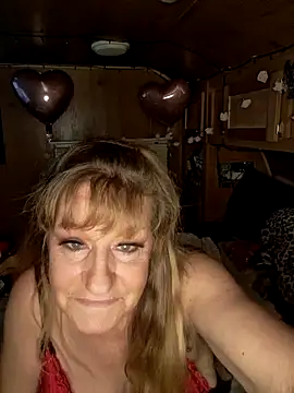 Snapshot of spicyG-maw chatting on February 2026 04:31:01 AM spicyG-maw online show from February 2026 04:31:01 AM