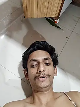 Snapshot of yung_cplz chatting on October 2025 06:58:01 PM yung cplz online show from October 2025 06:58:01 PM