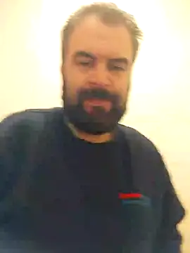 Snapshot of HairypapaK chatting on October 2025 05:18:02 AM HairypapaK online show from October 2025 05:18:02 AM