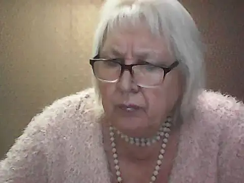 Alexia64231 online show from September 2025 04:00:01 AM