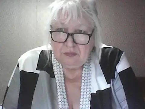 Alexia64231 online show from April 2026 02:14:01 AM