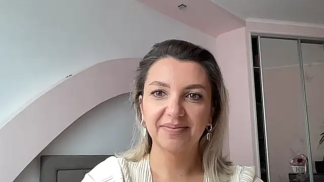 Snapshot of Beautysoul_ chatting on September 2025 09:30:01 AM Beautysoul online show from September 2025 09:30:01 AM