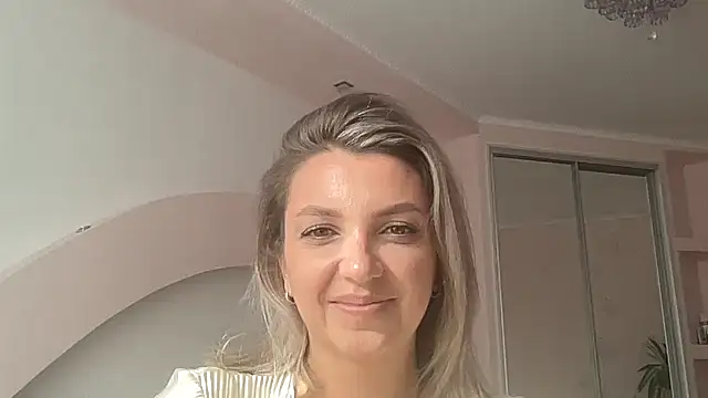 Snapshot of Beautysoul_ chatting on September 2025 11:23:02 AM Beautysoul online show from September 2025 11:23:02 AM