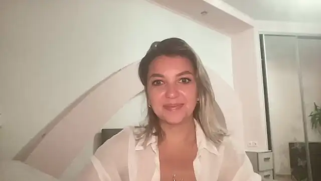 Snapshot of Beautysoul_ chatting on September 2025 04:31:02 PM Beautysoul online show from September 2025 04:31:02 PM