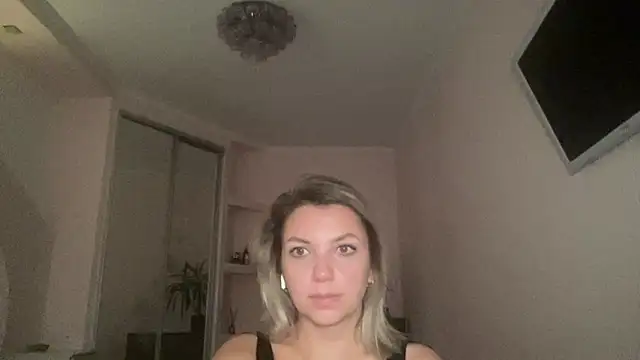 Snapshot of Beautysoul_ chatting on October 2025 07:55:01 PM Beautysoul online show from October 2025 07:55:01 PM