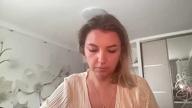 Snapshot of Beautysoul_ chatting on October 2025 12:36:02 PM Beautysoul online show from October 2025 12:36:02 PM