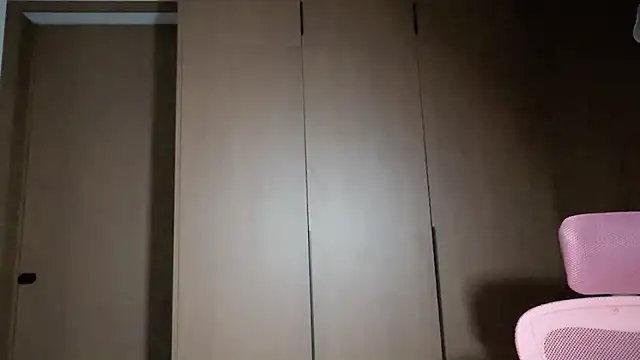 Lilium-520 online show from December 2025 12:34:02 PM