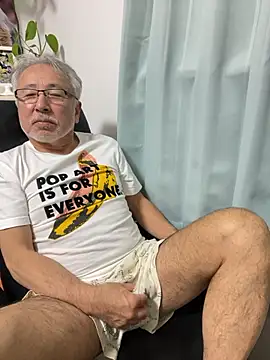 Snapshot of gholly2007 chatting on November 2025 12:41:02 PM gholly2007 online show from November 2025 12:41:02 PM