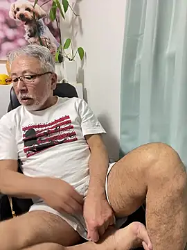 Snapshot of gholly2007 chatting on December 2025 05:29:01 PM gholly2007 online show from December 2025 05:29:01 PM