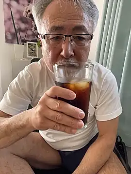 Snapshot of gholly2007 chatting on February 2026 01:57:02 AM gholly2007 online show from February 2026 01:57:02 AM