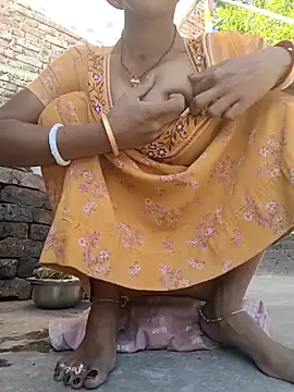 Snapshot of Its_Sia chatting on April 2026 03:01:04 AM Its Sia online show from April 2026 03:01:04 AM