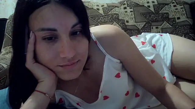 kiss lovely  online show from May 2026 08:48:02 PM