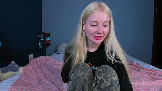 Lillie Berry online show from July 2026 05:24:01 AM