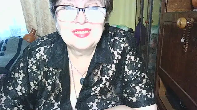 VeronicaGold511 online show from December 2025 08:00:02 AM