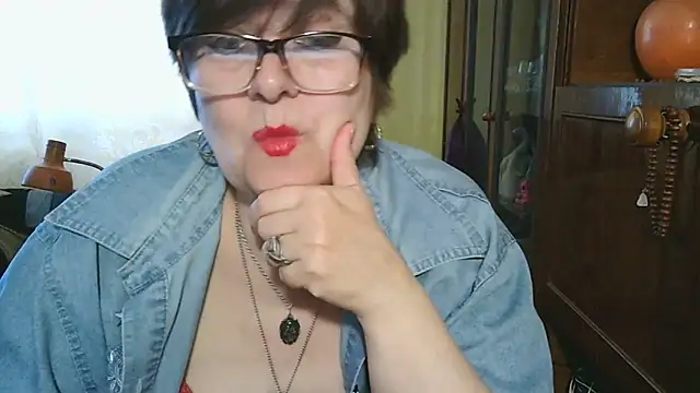 VeronicaGold511 online show from May 2026 07:49:02 AM