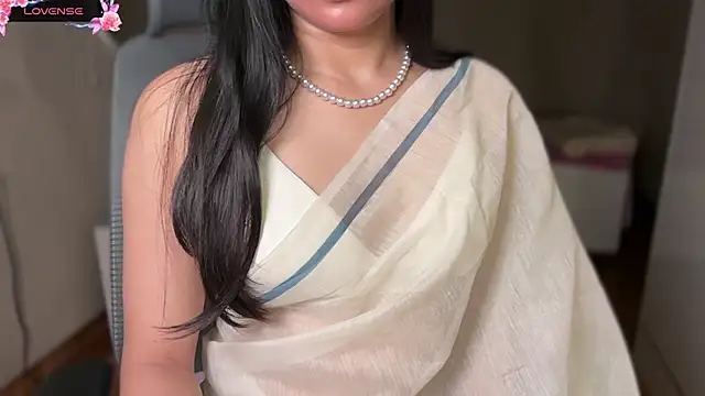 Ms Seductive07 online show from February 2026 03:43:01 PM