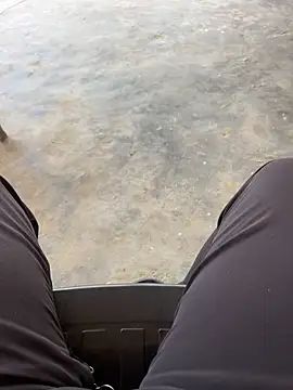 jucydick010887 online show from November 2025 08:24:01 AM