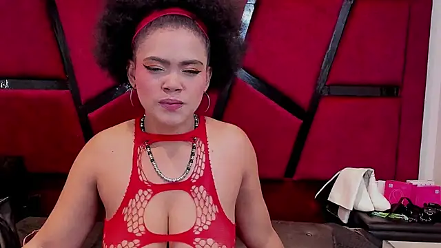 AlliceJelany online show from November 2025 07:28:01 PM