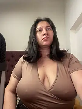 victoriadaniela online show from January 2026 09:02:02 AM