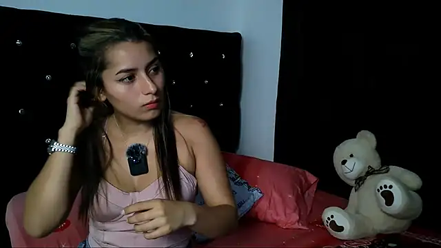 Snapshot of abella-lemus chatting on October 2025 01:58:02 AM abella-lemus online show from October 2025 01:58:02 AM