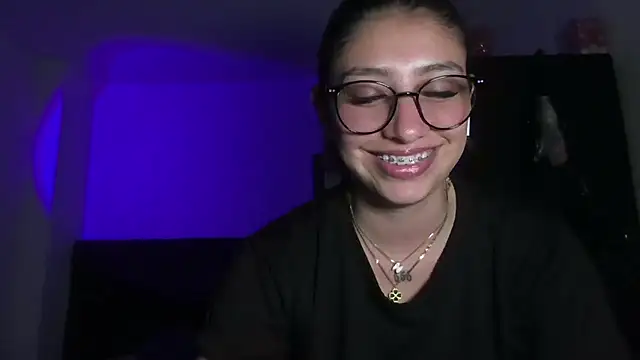 Snapshot of AriaBliss- chatting on January 2026 07:51:02 PM AriaBliss- online show from January 2026 07:51:02 PM