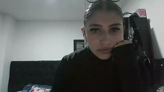 Snapshot of AriaBliss- chatting on January 2026 09:40:02 PM AriaBliss- online show from January 2026 09:40:02 PM