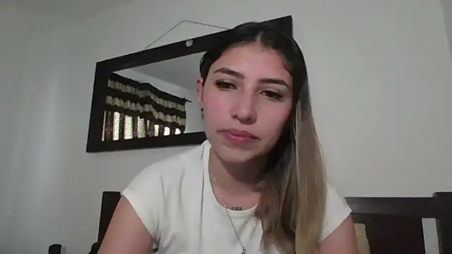 Snapshot of AriaBliss- chatting on May 2026 08:17:02 PM AriaBliss- online show from May 2026 08:17:02 PM