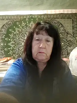 CrystalLime6411 online show from November 2025 05:29:01 AM