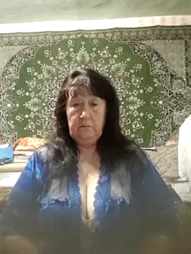 CrystalLime6411 online show from November 2025 06:19:02 PM