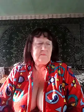 CrystalLime6411 online show from December 2025 11:30:02 AM