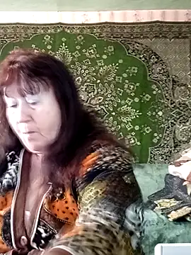 CrystalLime6411 online show from February 2026 01:09:02 PM