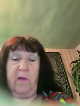 CrystalLime6411 online show from April 2026 02:56:01 PM