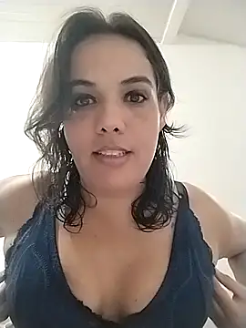 Snapshot of Bellapotencia1985 chatting on October 2025 09:52:01 AM Bellapotencia1985 online show from October 2025 09:52:01 AM