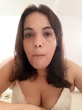 Snapshot of Bellapotencia1985 chatting on December 2025 09:25:01 AM Bellapotencia1985 online show from December 2025 09:25:01 AM