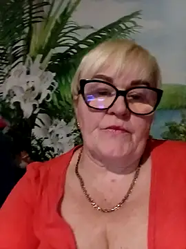 VioletSweet5566 online show from February 2026 02:37:02 PM