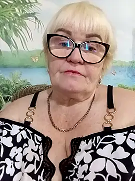 VioletSweet5566 online show from April 2026 07:58:01 AM