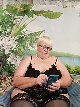 Snapshot of VioletSweet5566 chatting on July 2026 07:27:02 AM VioletSweet5566 online show from July 2026 07:27:02 AM