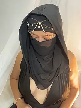 Amyraa  online show from September 2025 11:57:01 AM