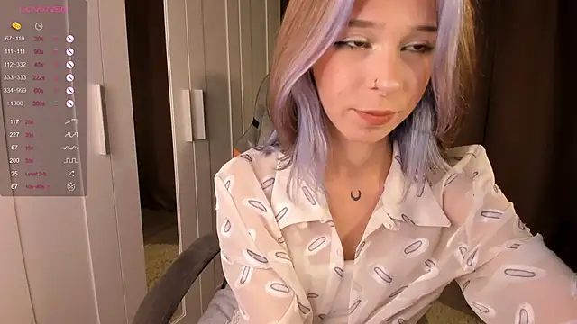 Snapshot of MiSeki chatting on September 2025 11:37:02 PM MiSeki online show from September 2025 11:37:02 PM